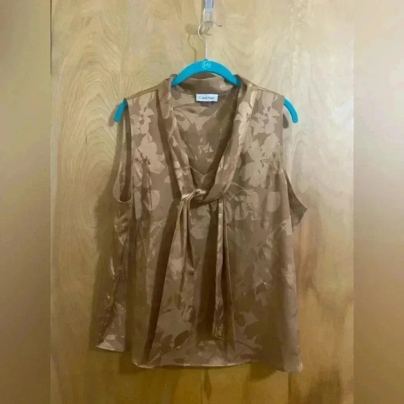 Calvin Klein Tops - Calvin Klein Sleeveless Top Floral Copper Size PXL EUC
